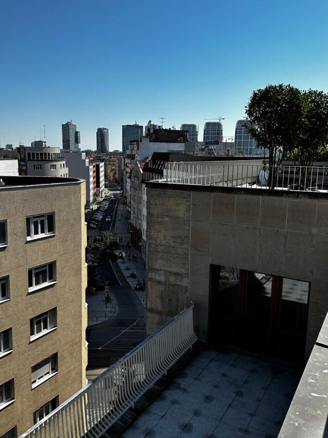 Apartament Luxury Penthouse At The Historical Centre With Free Parking Bratysława Zewnętrze zdjęcie