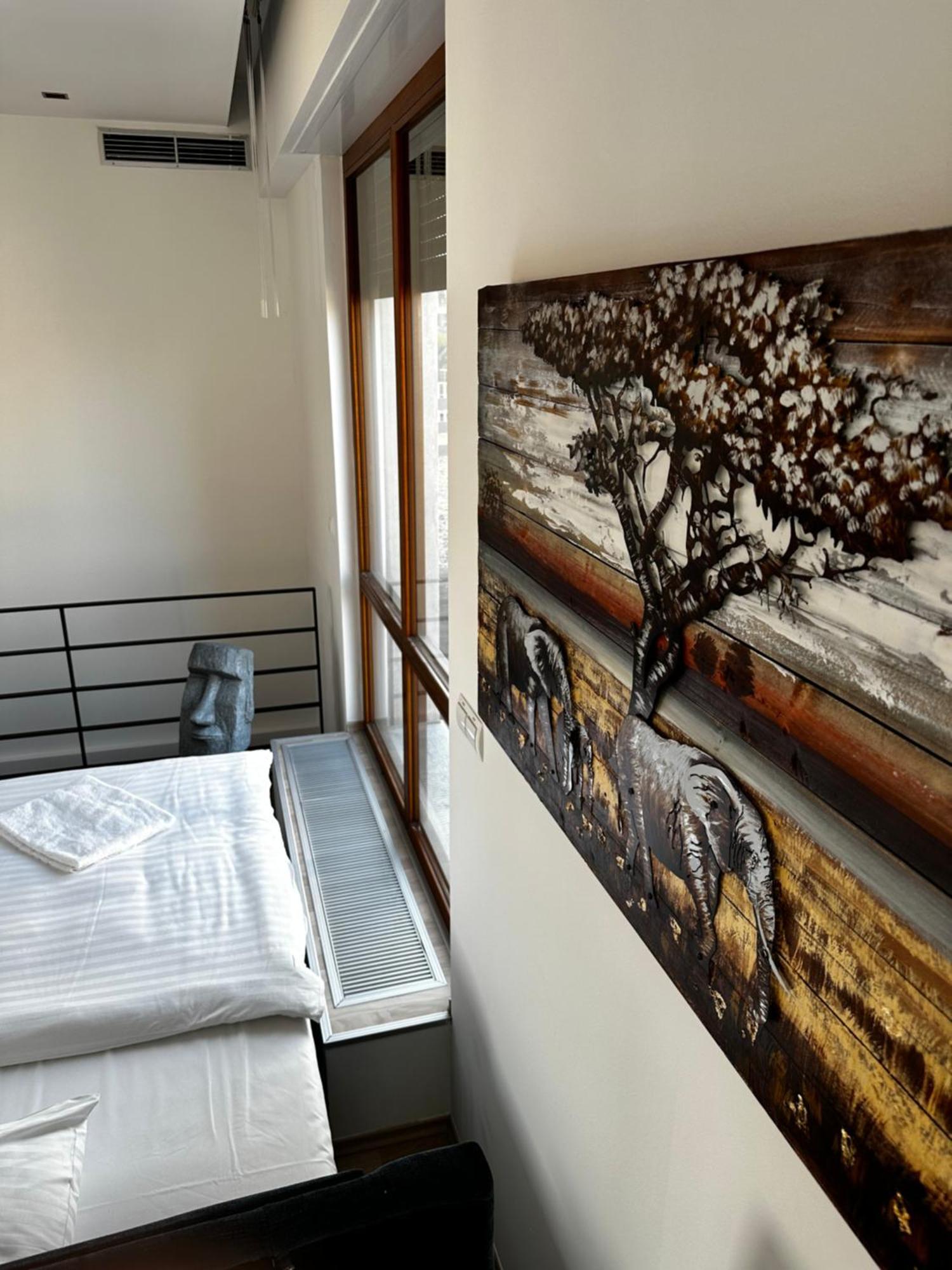 Apartament Luxury Penthouse At The Historical Centre With Free Parking Bratysława Zewnętrze zdjęcie